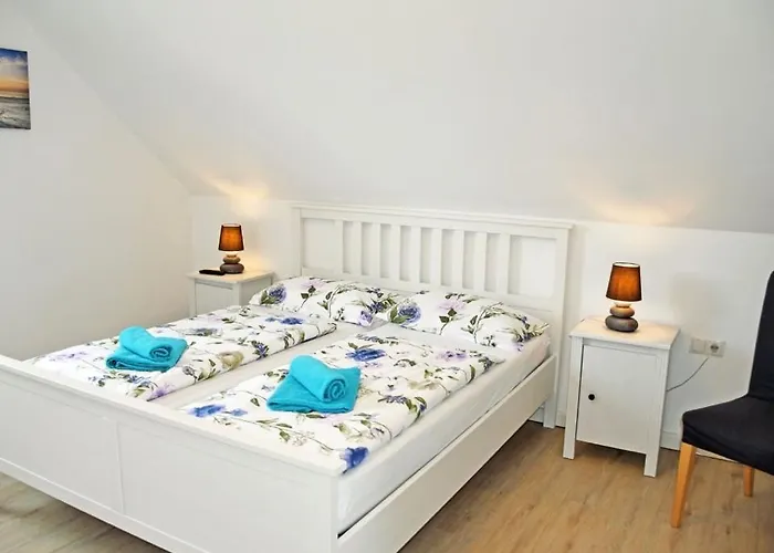 Pia Apartment *